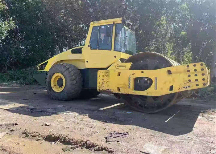 Máquina de compactación usada de 25 toneladas Bomag BW 226 DH-4 Bvc Roller de tambor único