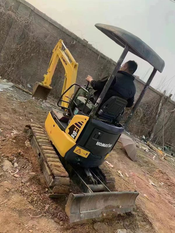 Maquinaria usada para mover tierra excavadora de 2 toneladas mini excavadora de alta calidad Komatsu pc 18 MR