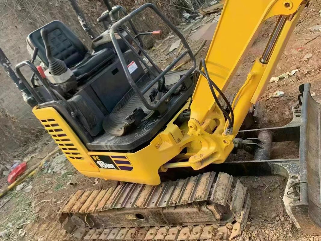 Maquinaria usada para mover tierra excavadora de 2 toneladas mini excavadora de alta calidad Komatsu pc 18 MR
