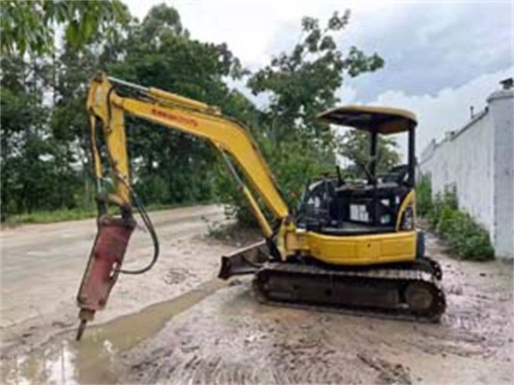 3 toneladas de Japón de alta calidad Komatsu PC 30 MR excavadora de rastreador con horas de trabajo más cortas