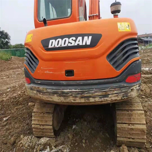 8 toneladas de excavadora usada lista para el trabajo y experimentada usada de Corea importada Doosan DX 75