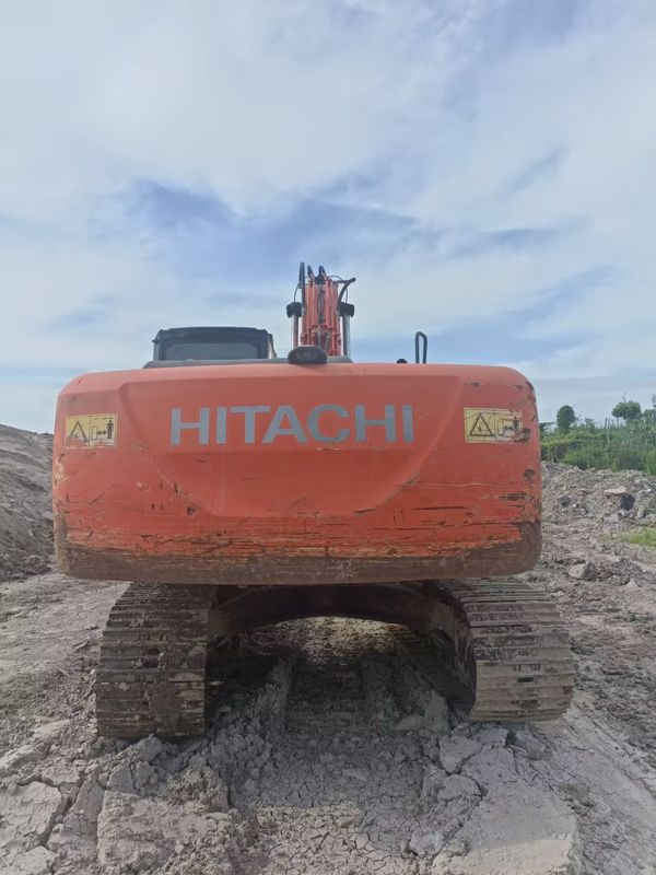 Excavadora de 21 toneladas para el trabajo y experimentada de Corea importada Hitachi 210-5G