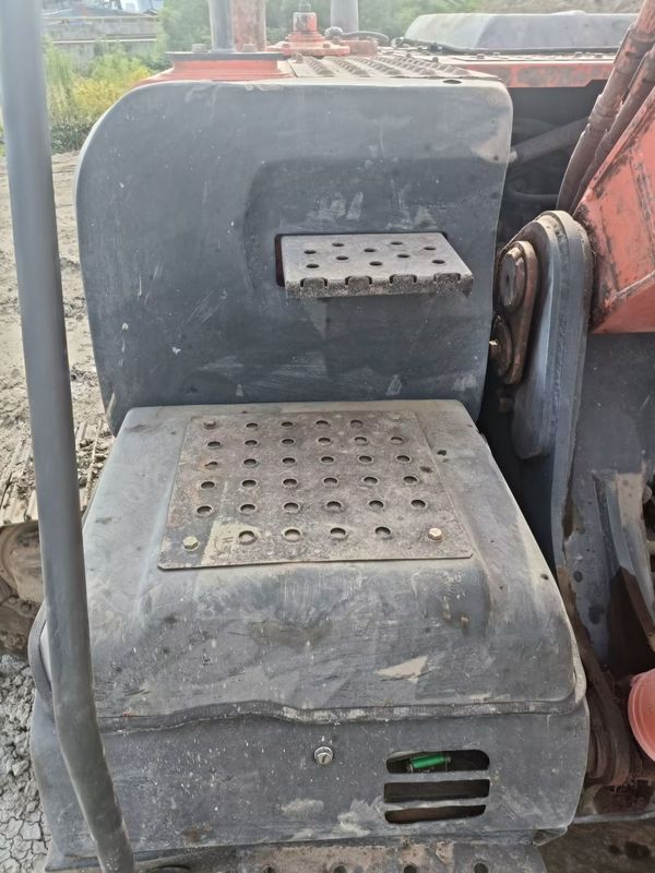 Excavadora de 21 toneladas para el trabajo y experimentada de Corea importada Hitachi 210-5G