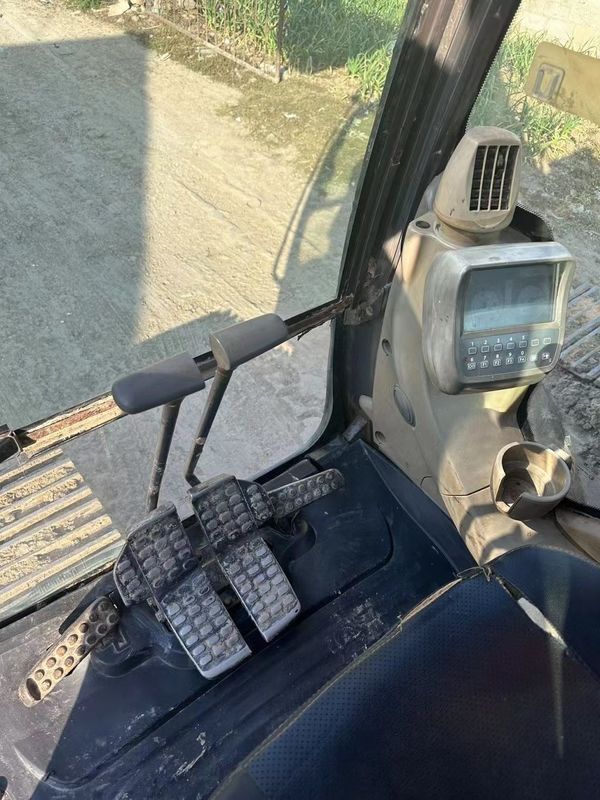 Excavadora usada de 21 toneladas para el trabajo y experimentada usada de Corea importada Hitachi 210-3 en buenas condiciones