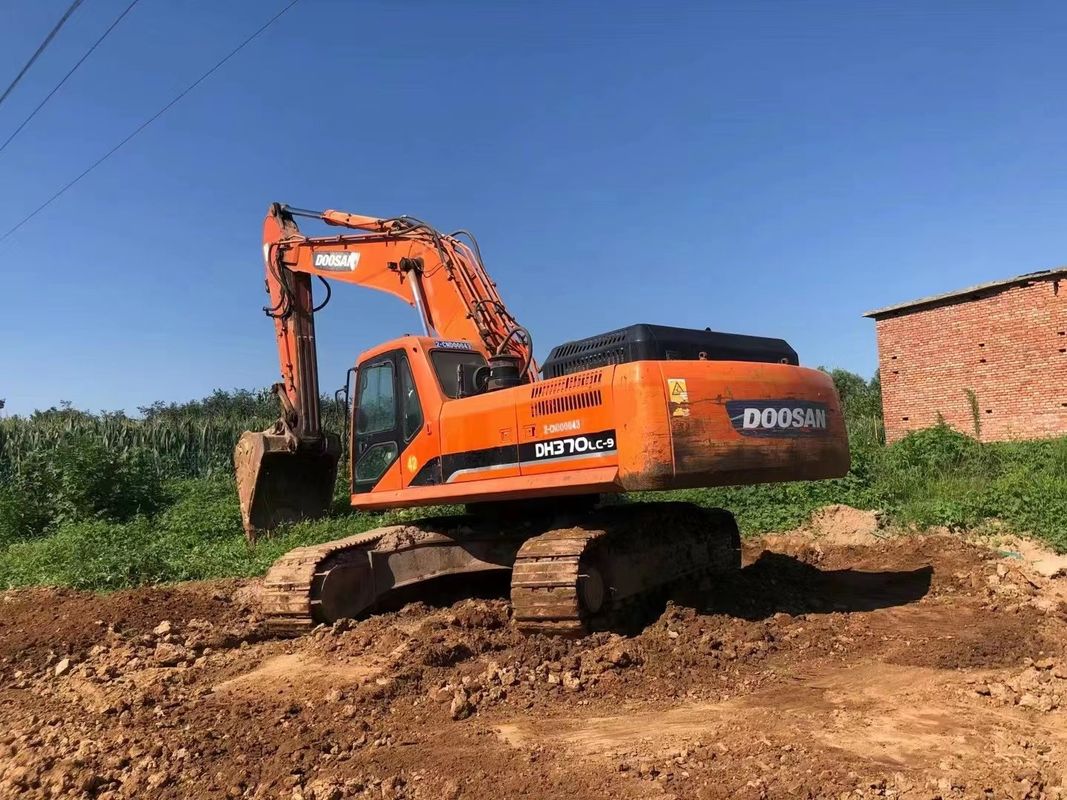 37 toneladas de excavadora usada lista para el trabajo y experimentada usada de Corea importada DOOSAN DH370LC-9 en buenas condiciones