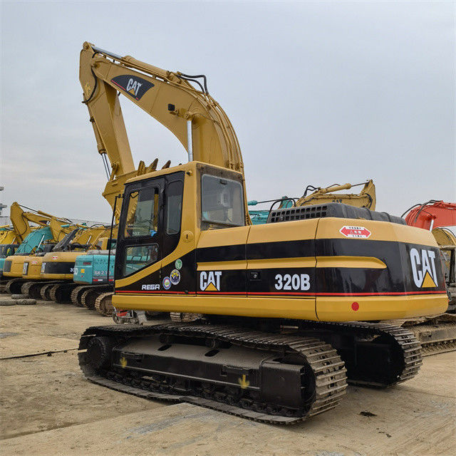 21 toneladas, listo para el trabajo y experimentado Japón Caterpillar 320 B usado en buenas condiciones.