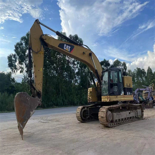 34.7 toneladas listas para trabajar y experimentadas Japón Caterpillar 328 D en buenas condiciones.