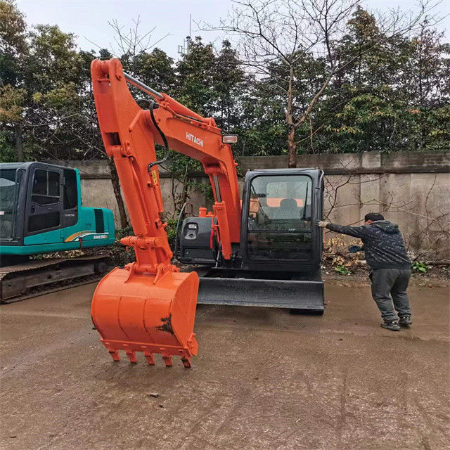 6 toneladas Mini Excavadora usada lista para el trabajo y experimentada Usada Japón importada Hitachi ZX 60 En buenas condiciones