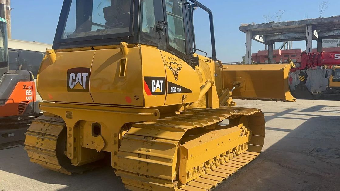 Cat Caterpillar D5k Lgp Cat D5k Dozer Largura de la hoja delantera 4.262m Dozer de segunda mano