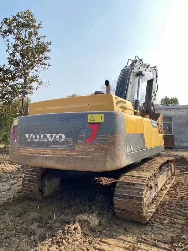 Suecia importó una excavadora de alta calidad Volvo EC380 casi nueva.