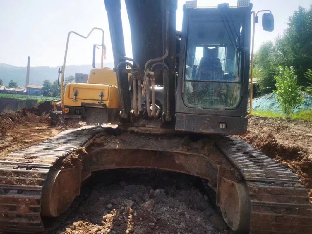 Suecia importó una excavadora de alta calidad Volvo EC380 casi nueva.