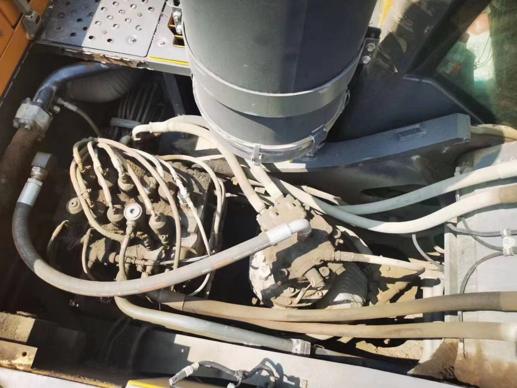 Suecia importó una excavadora de alta calidad Volvo EC380 casi nueva.