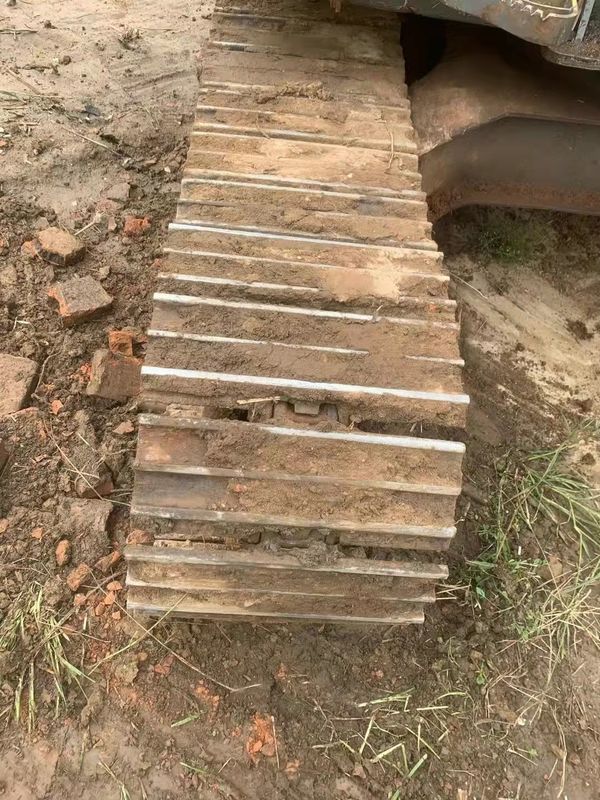 Suecia ha importado una excavadora de alta calidad, la Volvo EC80D, casi nueva y casi lista.