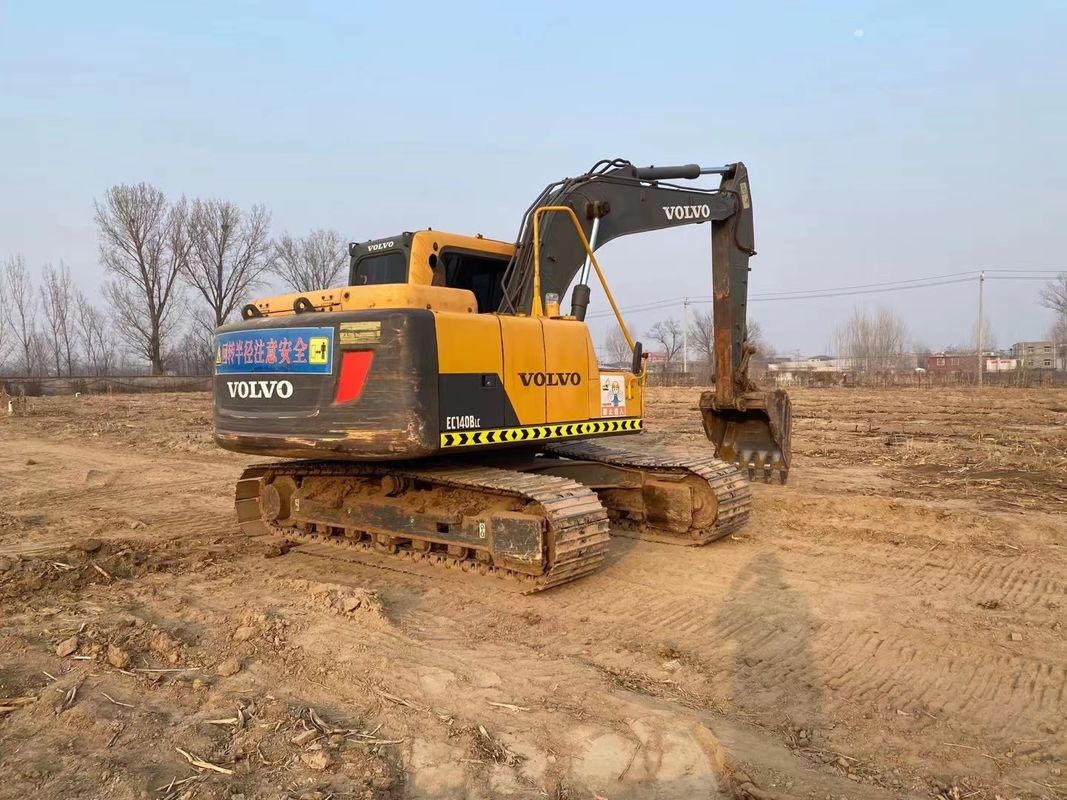 Suecia ha importado una excavadora de alta calidad, la Volvo EC140BL.
