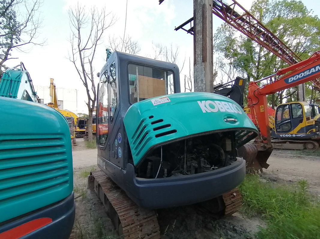 30.5kN KOBELCO SK60-C máquina excavadora peso 5.95t potencia del motor 42.4kW