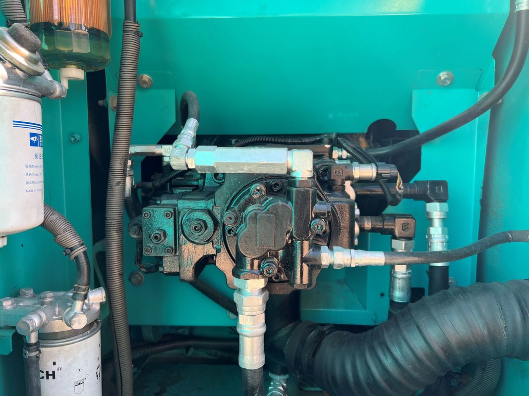Excavadora de segunda mano Kobelco Sk140lc 8 Excavadora de rastreo grúa Peso 13.3t