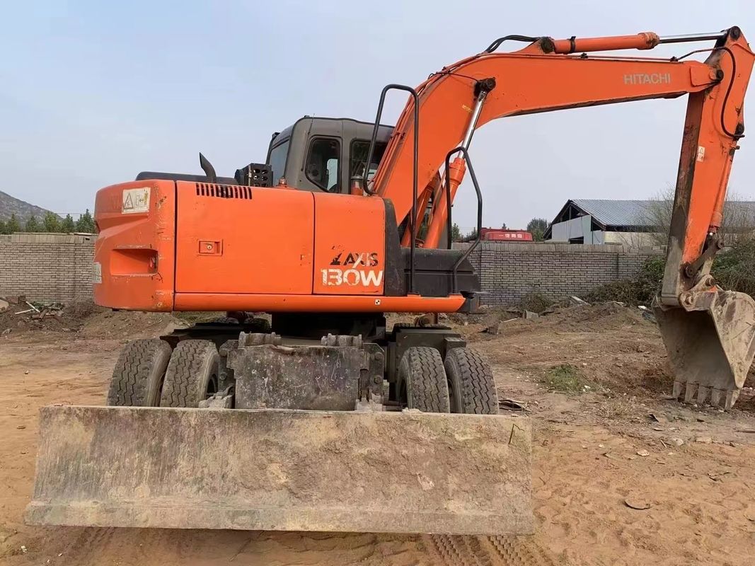 14 toneladas Japón importado 90% nuevo Hitachi ZX 130W Excavadora de ruedas usadas con alta calidad y mejor rendimiento para la venta
