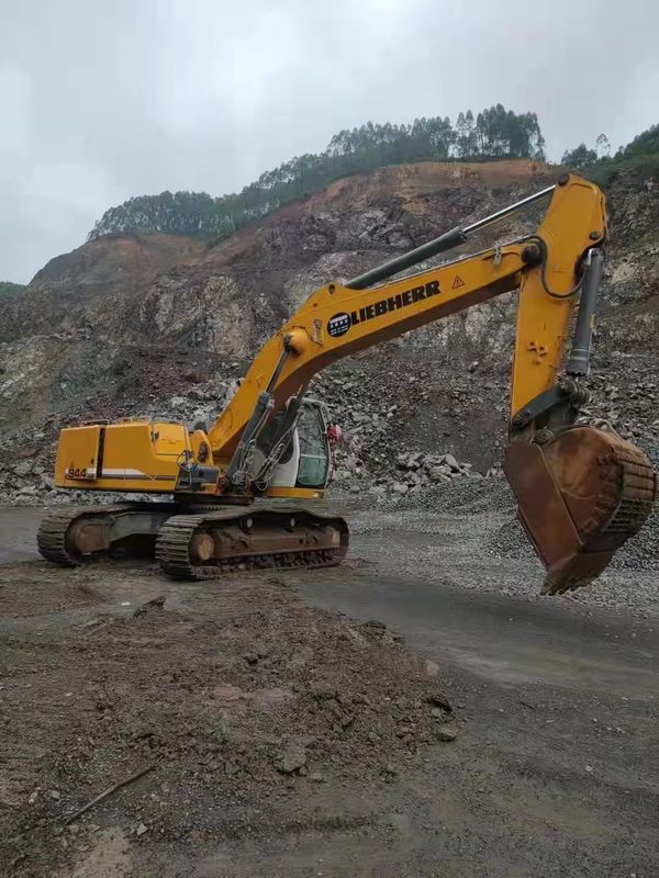 Liebherr R944 usado listo para el trabajo y experimentado alemán importado en buenas condiciones.