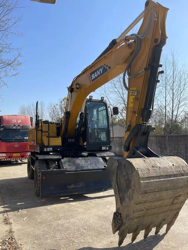 Listo para trabajar chino original SANY SY155W Excavadora de ruedas usadas TCD4.1 L4 Tipo de motor