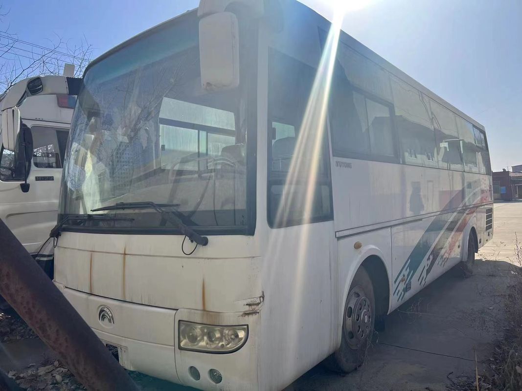 Autobús usado de 40 asientos de alta calidad fabricado en China Autobús YuTong con un año de garantía