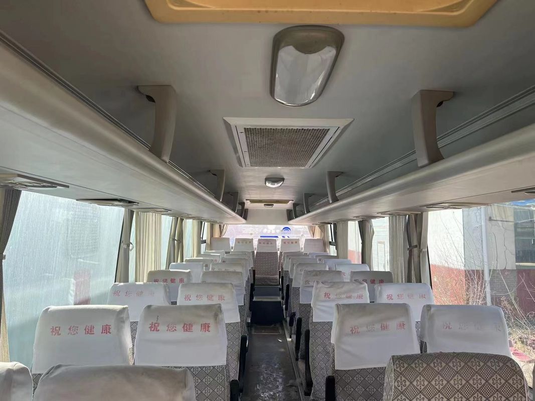 Autobús usado de 40 asientos de alta calidad fabricado en China Autobús YuTong con un año de garantía