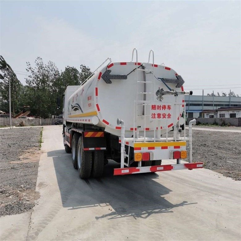 12000-15000L tanque de agua de almacenamiento Camión de limpieza de la máquina con Japón importado camión Isuzu