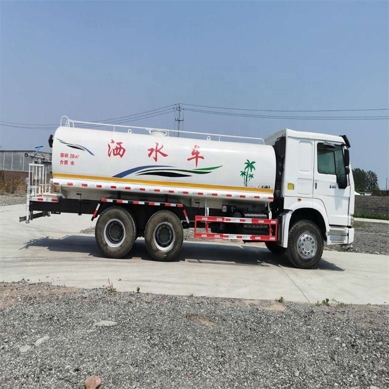 Tanque de acero carbono Isuzu Howo camión de agua en perfecto estado Japón importado de segunda mano