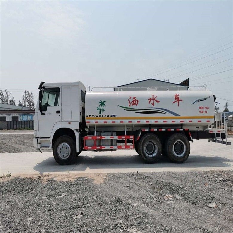 Tanque de acero carbono Isuzu Howo camión de agua en perfecto estado Japón importado de segunda mano