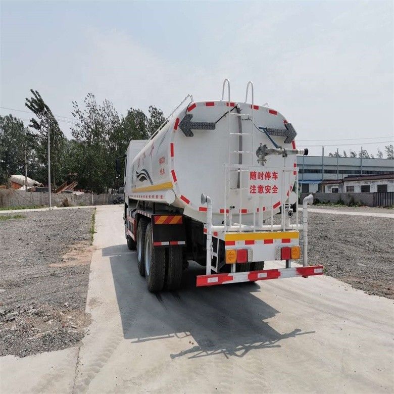 Tanque de acero carbono Isuzu Howo camión de agua en perfecto estado Japón importado de segunda mano
