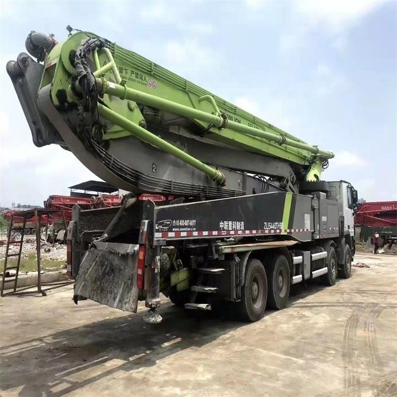 Usado Zoomlion camión de bombeo de hormigón 37m 42m 48m 52m garantía y rendimiento óptimo