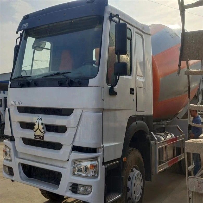 Trabajos de construcción 6*4 Howo camión mezclador de cemento con 371 hp 375 hp de potencia de mezcla