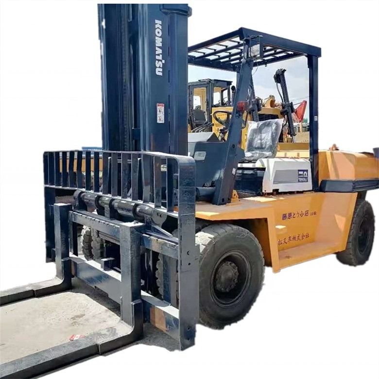 Usada Japón hecha Komatsu FD70 diésel carretilla elevadora con y 7000 kg de capacidad de carga
