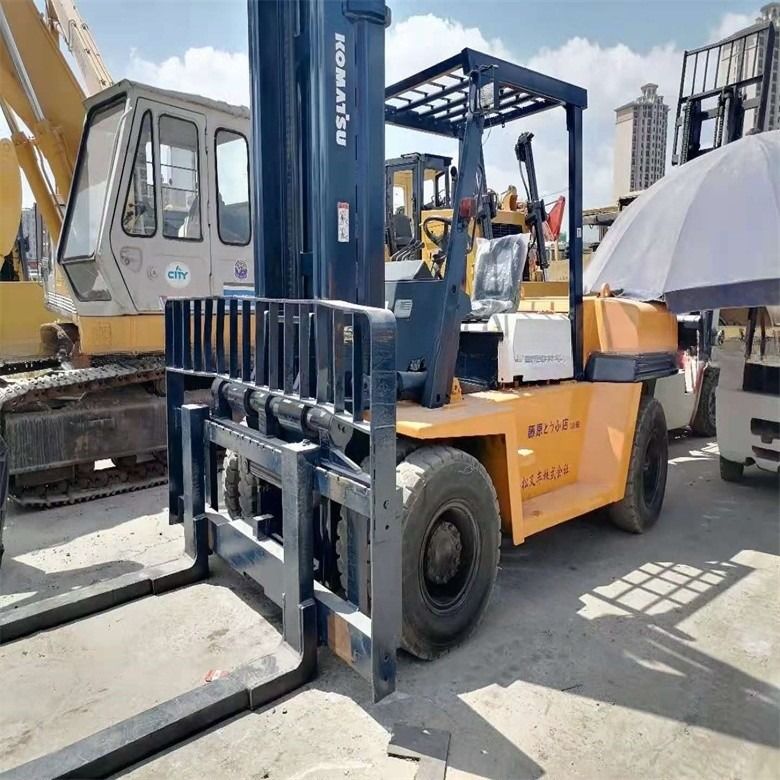 Tipo de motor 6D95L Japón de fabricación Usada 7 toneladas Komatsu carretilla elevadora en buenas condiciones para la venta al por menor