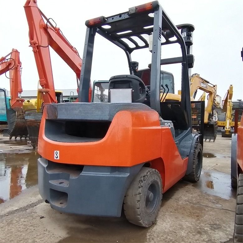 Elevadores de 3 toneladas multifunción importados de Japón y usados de Toyota listos en horas de trabajo reducidas