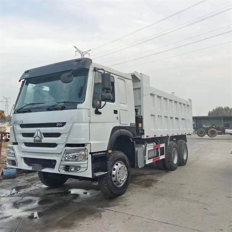 Sistema multimedia Equipado con 6x4 Howo camión de basura sinotruck 371 LHD con y dirección izquierda