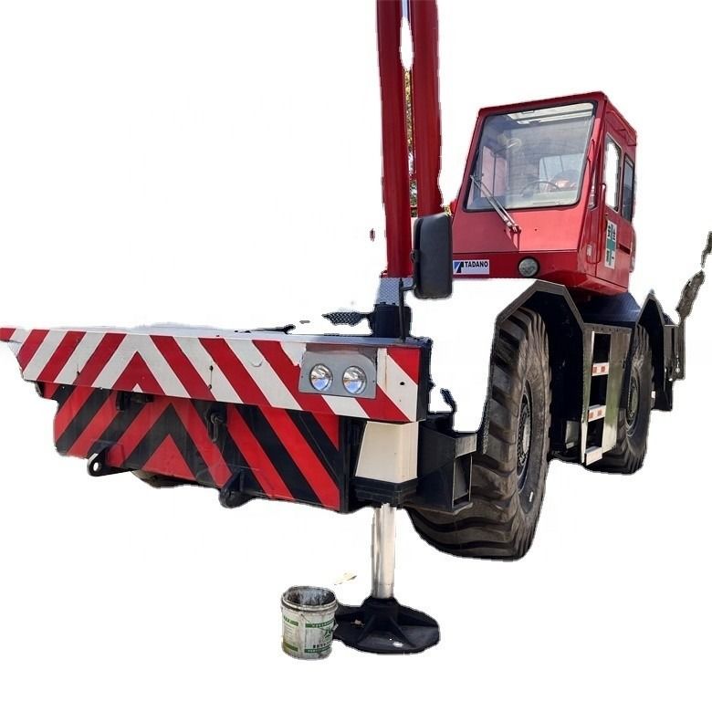 139.8kw potencia bruta Tadano TR-500EX grúa usada con capacidad de 50 toneladas y capacidad de combustible de 250L