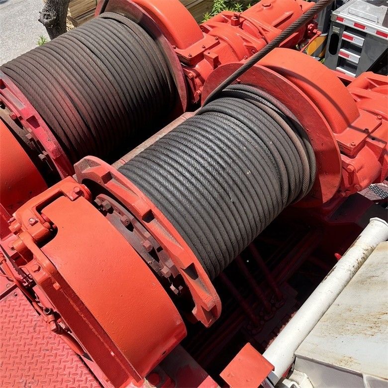 139.8kw potencia bruta Tadano TR-500EX grúa usada con capacidad de 50 toneladas y capacidad de combustible de 250L