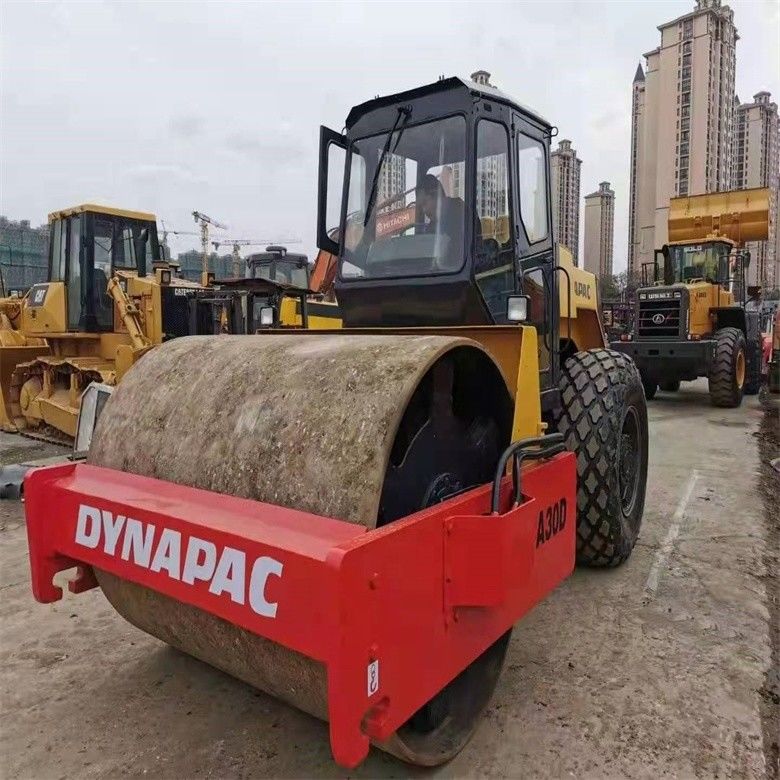 Horas bajas Japón hecho Dynapac CA30D rodillo de carretera para obras de construcción en buen estado