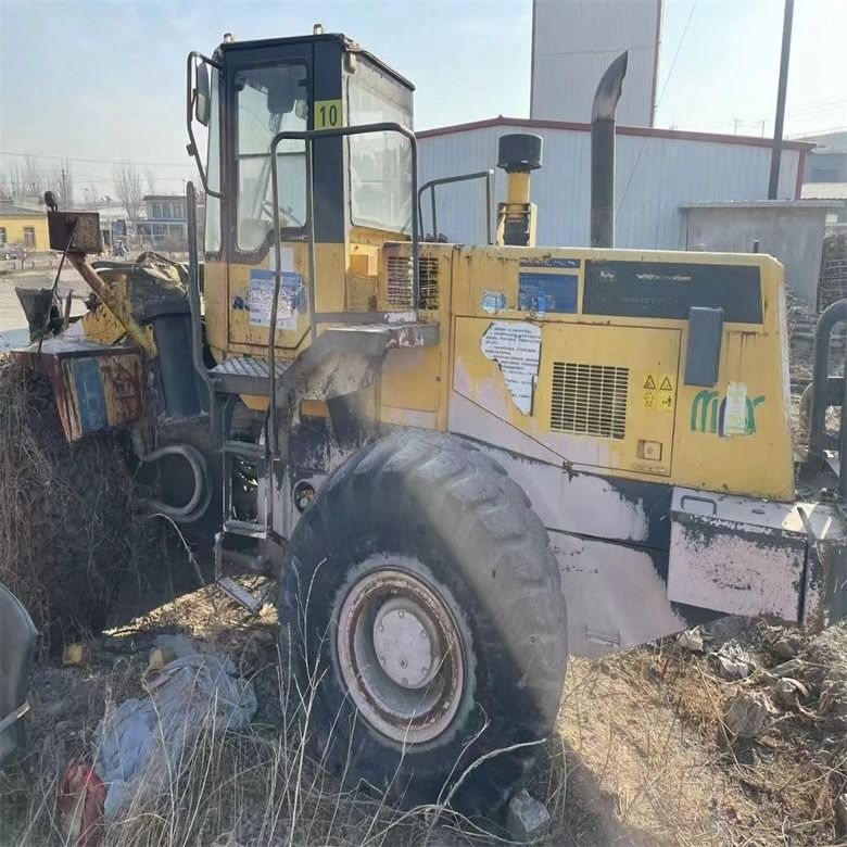 Excelente 2016 Komatsu WA470-3 Cargador de ruedas 6.5 capacidad cúbica 23 toneladas carga asequible