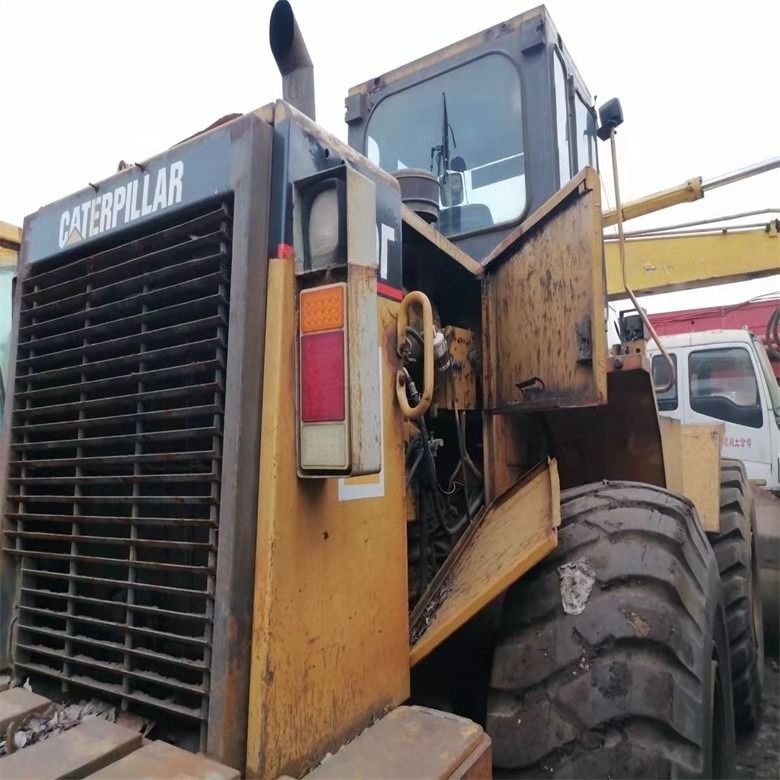 Caterpillar 950F Cargador de ruedas de 17 toneladas con cilindrada de 6,6 litros y 3200-3300 horas de trabajo