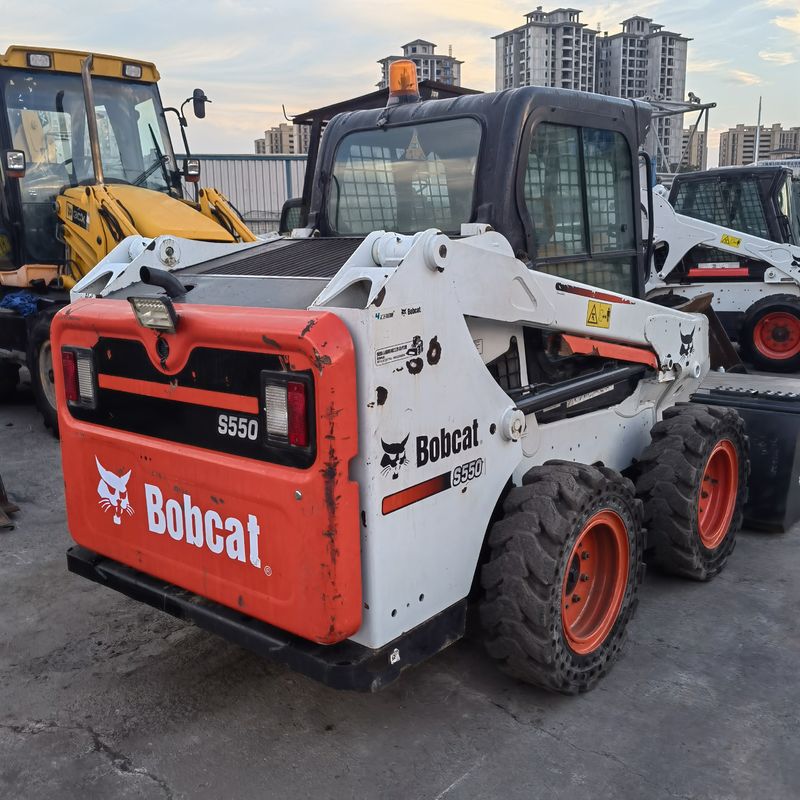 Tipo de rueda móvil cargador de patinaje y dirección BOCAT S550 Cargador usado para obras de construcción