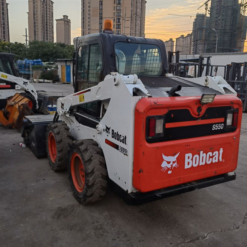 Tipo de rueda móvil cargador de patinaje y dirección BOCAT S550 Cargador usado para obras de construcción