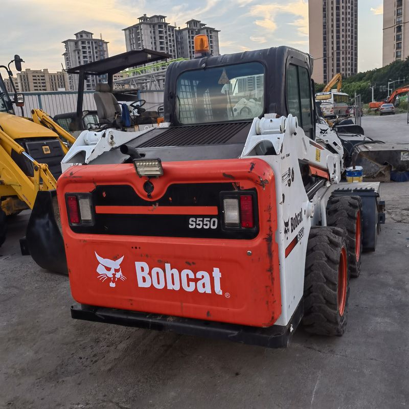 Tipo de rueda móvil cargador de patinaje y dirección BOCAT S550 Cargador usado para obras de construcción