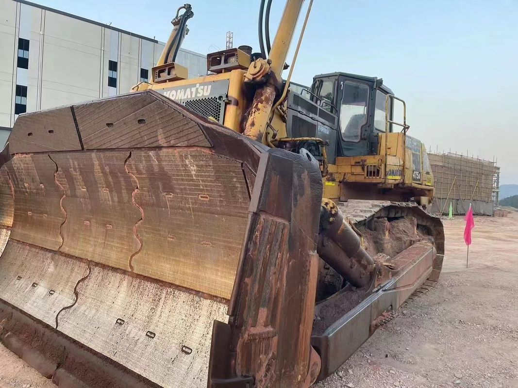 47 Tonaje Bulldozer usado Komatsu 475 Tipo móvil de rastreador Bulldozer máquina para el sitio de construcción
