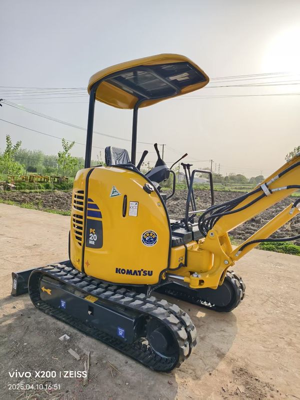 Máquina de excavación de 2 toneladas de Komatsu PC20MR Crawler casi nueva para la venta