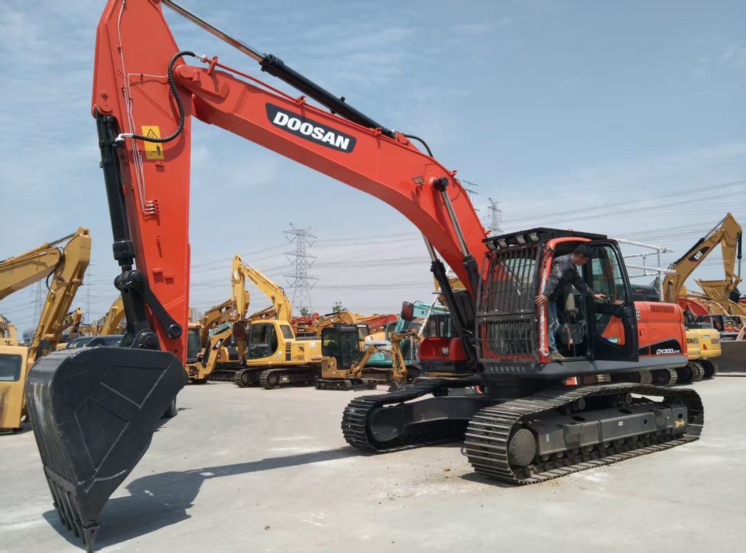 Excavadora de rastreo DOOSAN DX300LC-9C de uso usado Altura de transporte 3.475M Alto rendimiento
