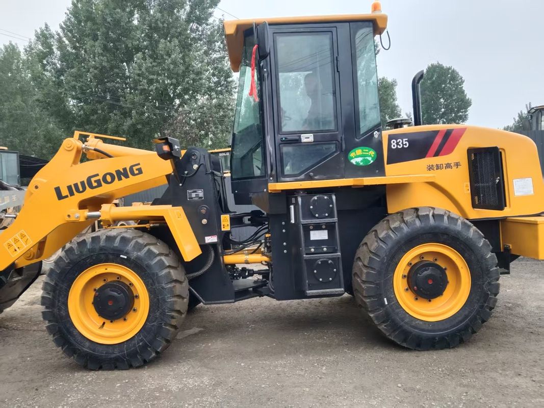 Usado LIUGONG 835 Cargador de ruedas Cargador de segunda mano confiable 1.7 M3 Capacidad de cubo