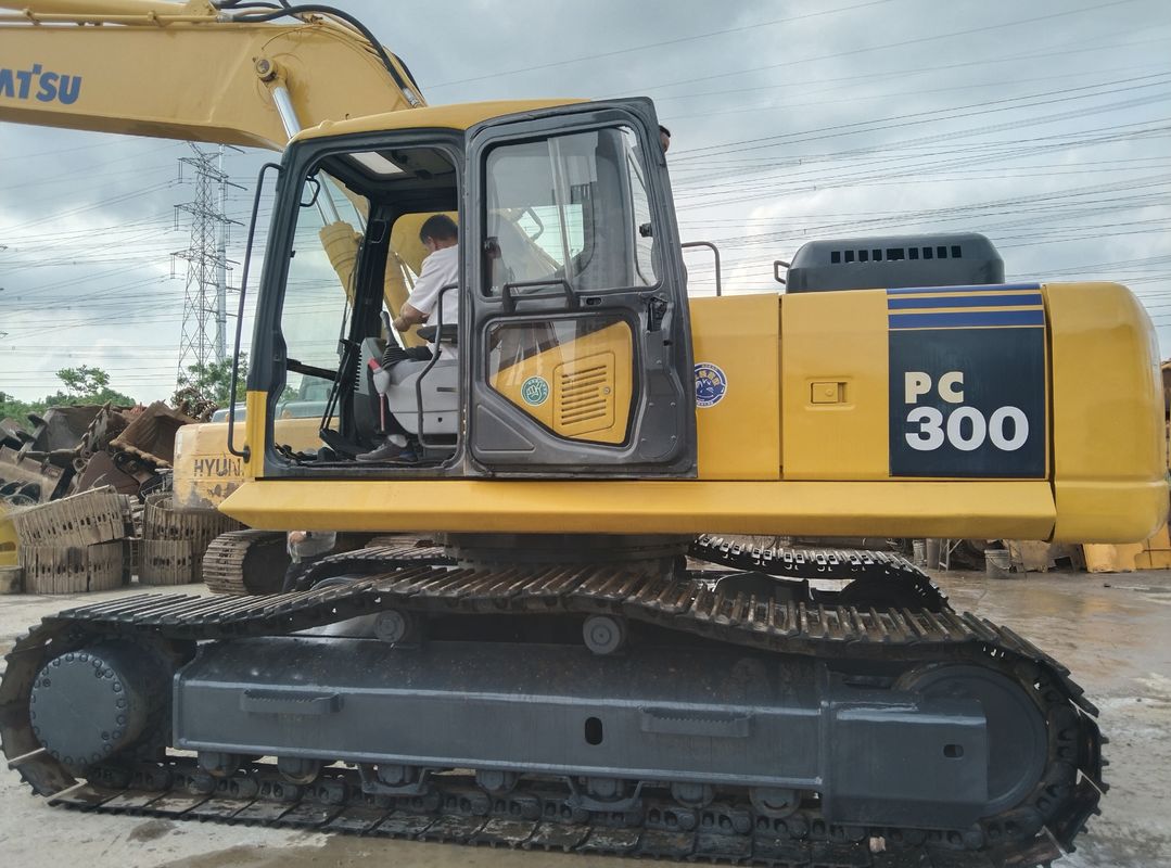 Excavadora usada Komatsu PC300-7 con potencia del motor de 180 kW Excavadora hidráulica de rastreo