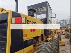 Se vende un motor usado KOMATSU GD825A. Equipo de construcción de segunda mano de alta calidad.